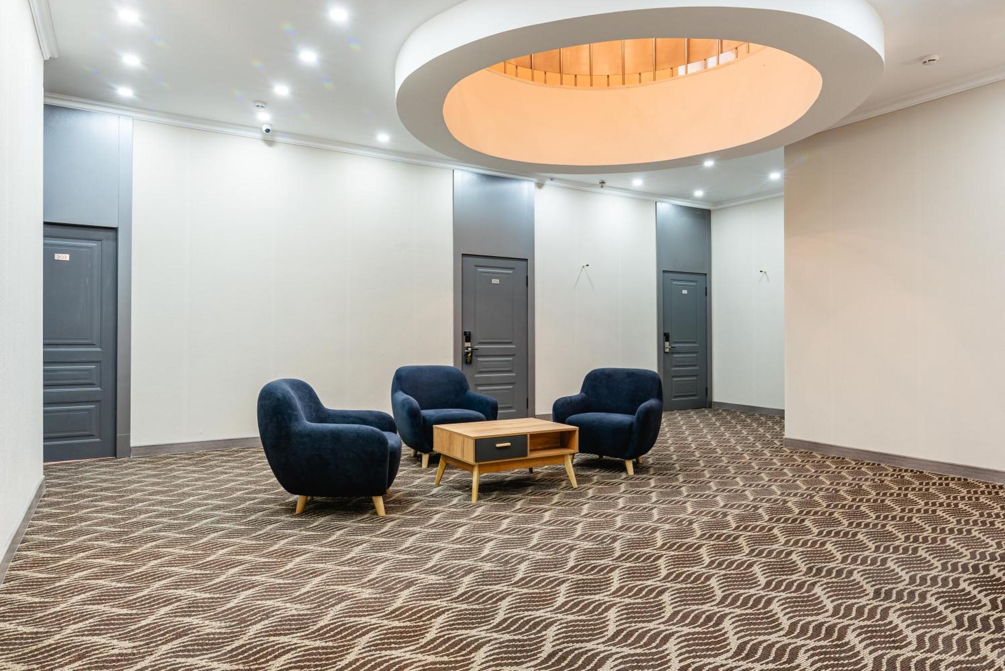 Aykun Hotel Almaty Exterior photo